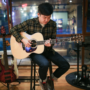 巨人蹂躏H粗暴3d
